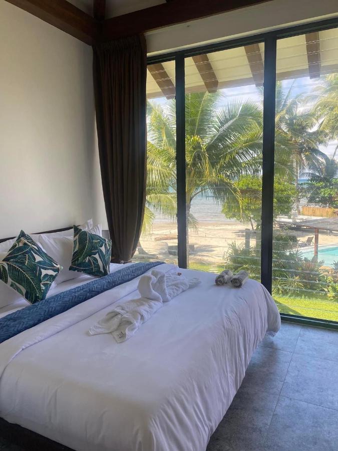 Amila Dive Beach Resort Sipalay Exterior foto