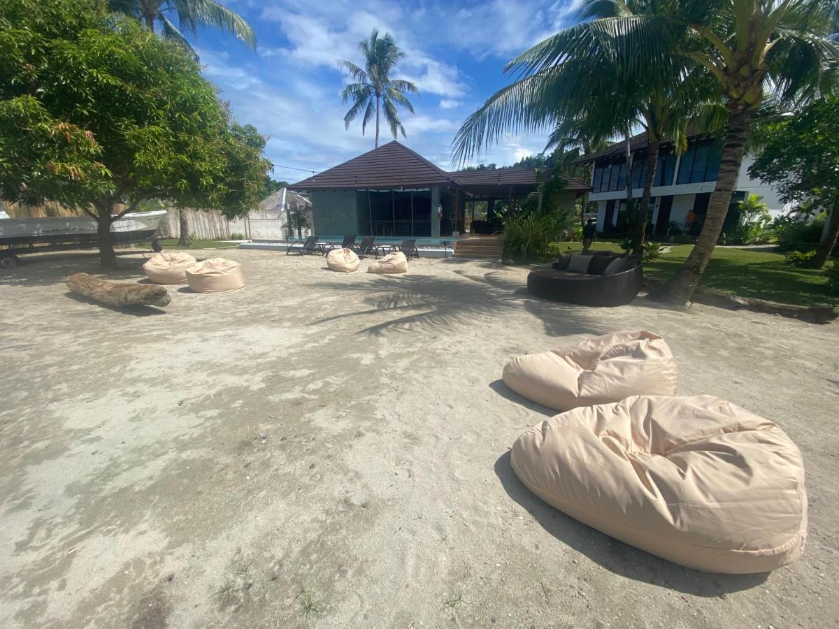 Amila Dive Beach Resort Sipalay Exterior foto