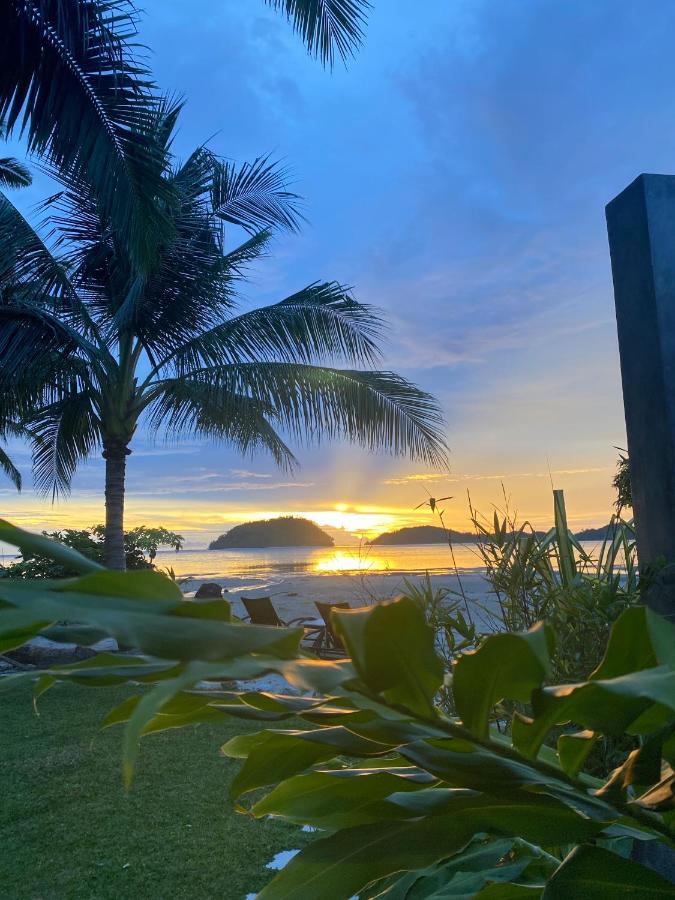 Amila Dive Beach Resort Sipalay Exterior foto