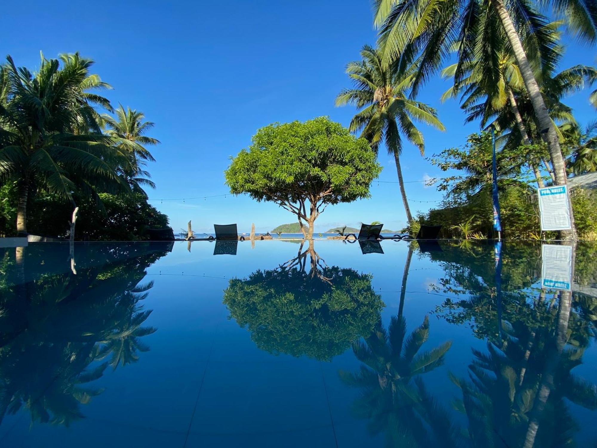 Amila Dive Beach Resort Sipalay Exterior foto